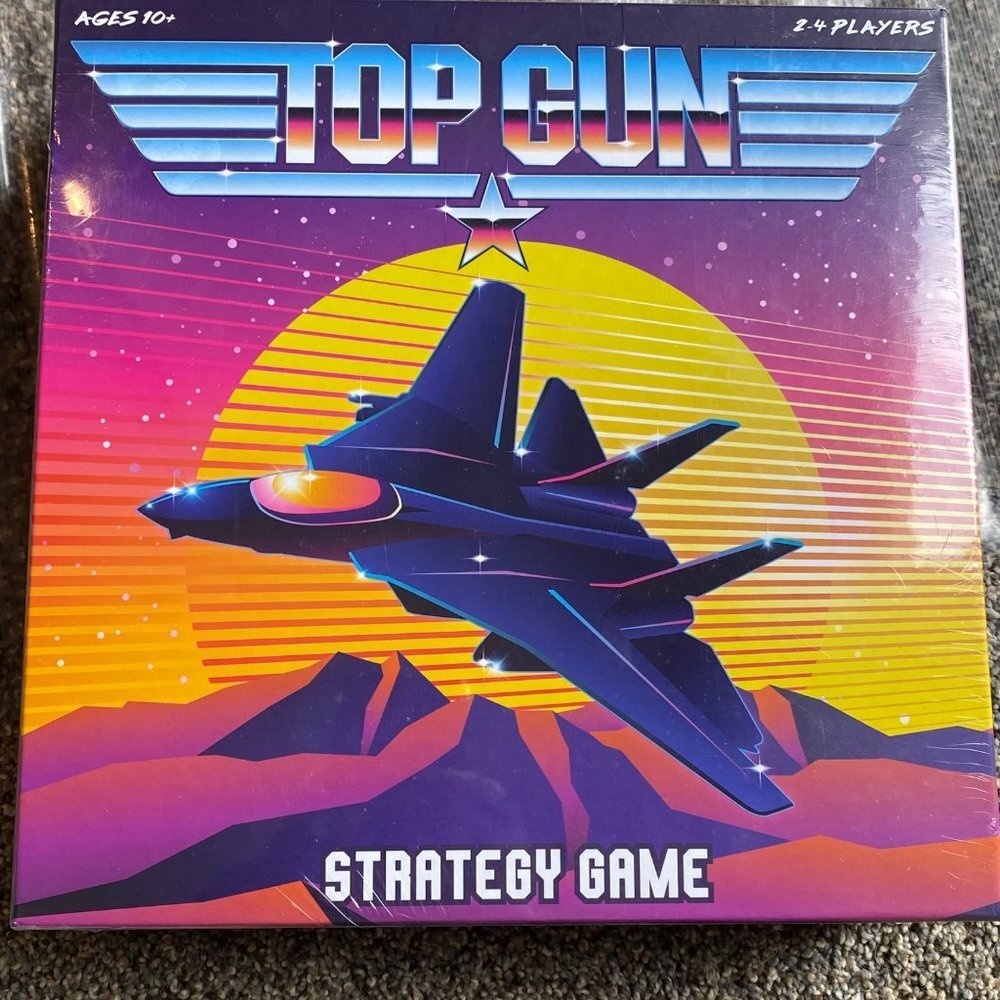 NEW Top Gun Funko Paramount Prosperous Hall 2-4 Player 10+ Strategy Board Game